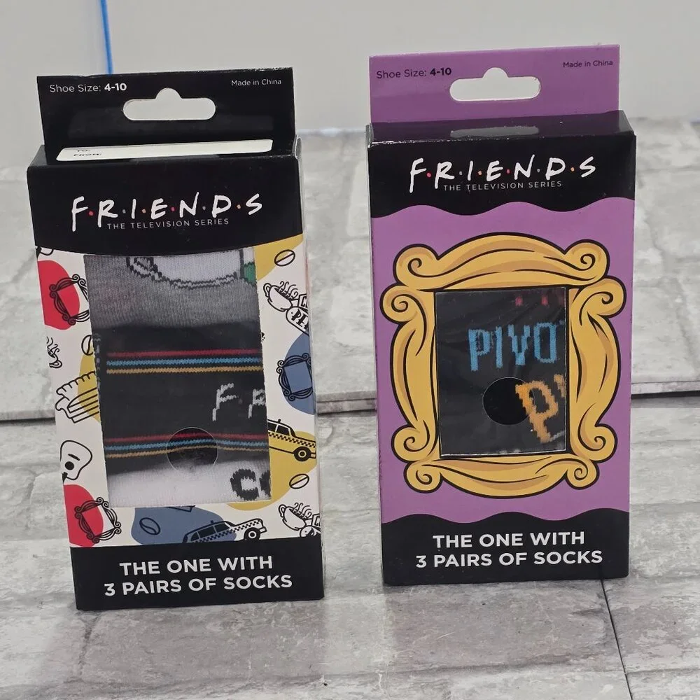 FRIENDS Novelty Sock Set, 